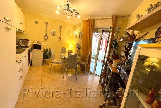 Apartment with panoramic views in Scalea