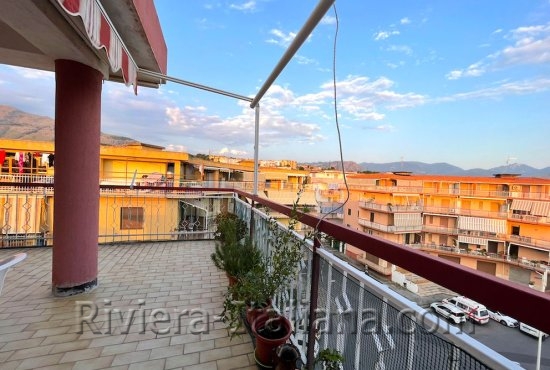 Apartment with panoramic views in Scalea