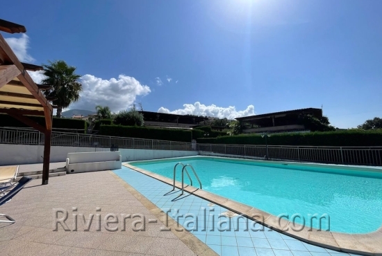 Maison jumelée avec vue mer à Cirella