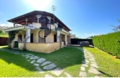 Maison jumelée avec vue mer à Cirella