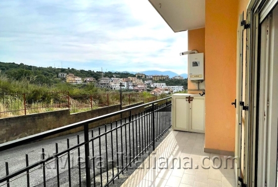 Renovated apartment in Scalea